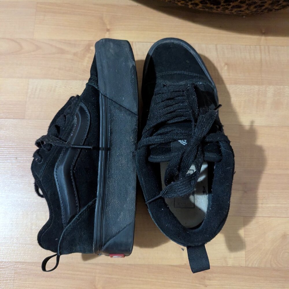 Black Platform Vans 7.5